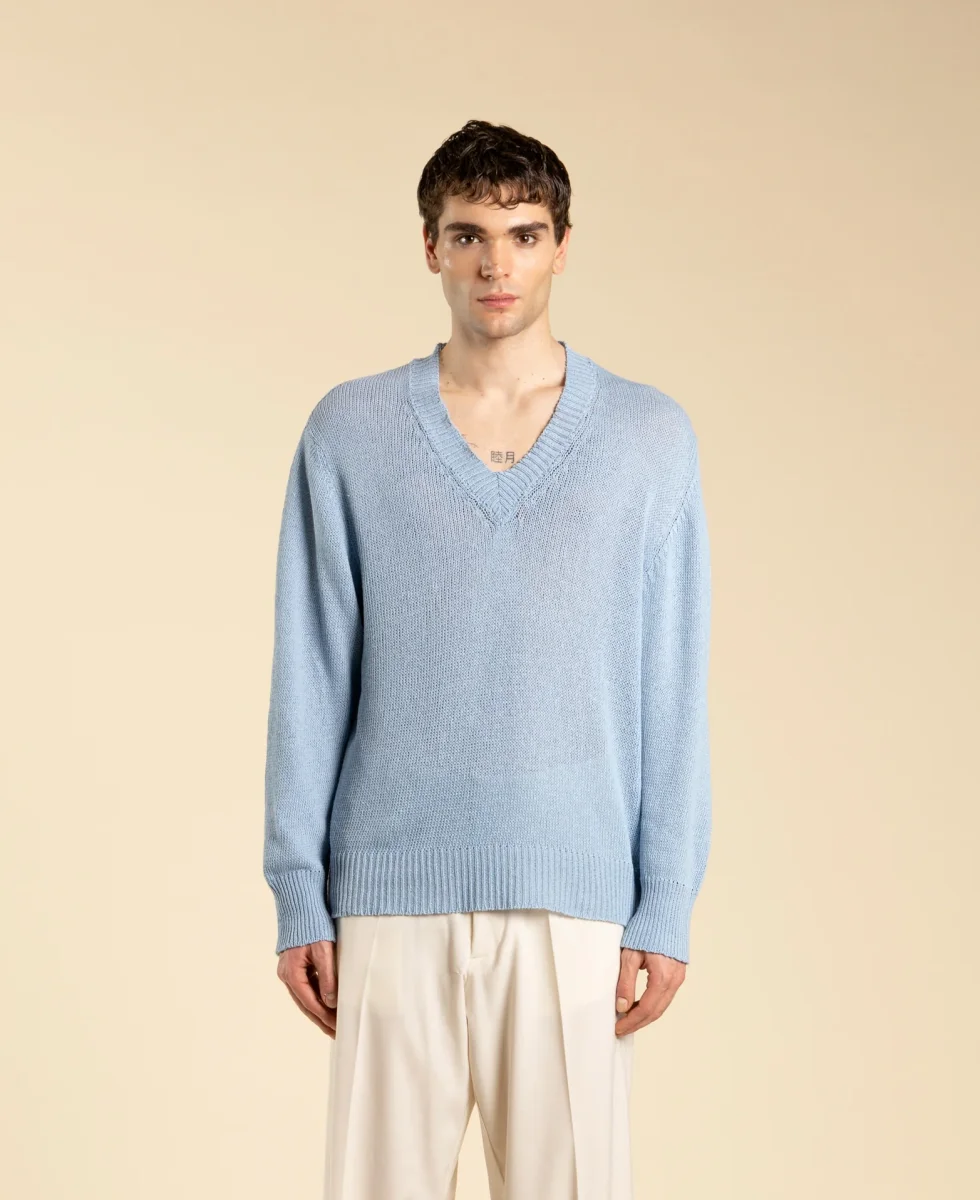 Maglia scollo a punta maniche lunghe – Celeste